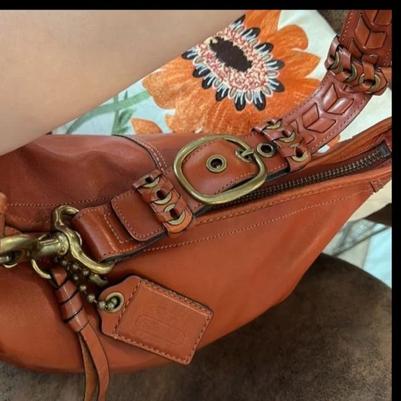 RARE COACH 11423 BLEECKER DUFFLE LEATHER w/OG HANGTAG SHADE OF WHISKEY RUST - Picture 10 of 15